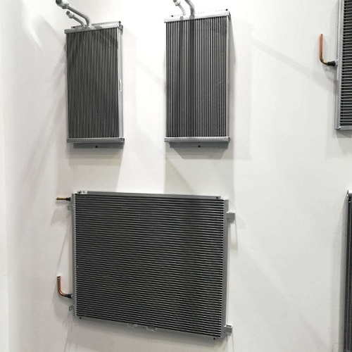 Existe alguma diferença entre um intercooler e um condensador?